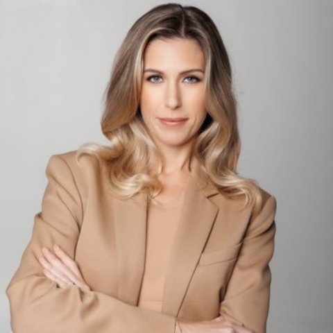 photo of Genevieve Roch-Decter